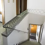 Apartamento House With Mountain Views & A Sun Terrace Valbella