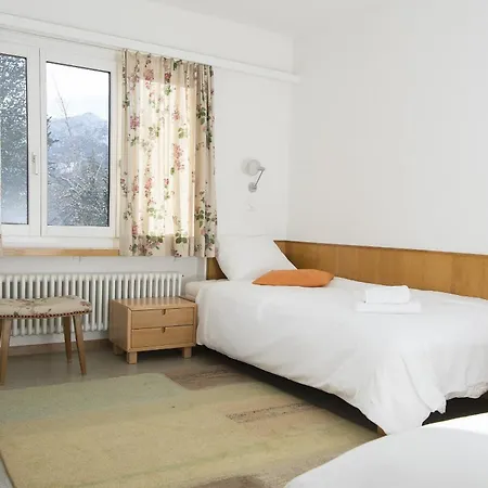 Mistaila Mit Garten Fuer 6 Personen Lenzerheide 아파트 *